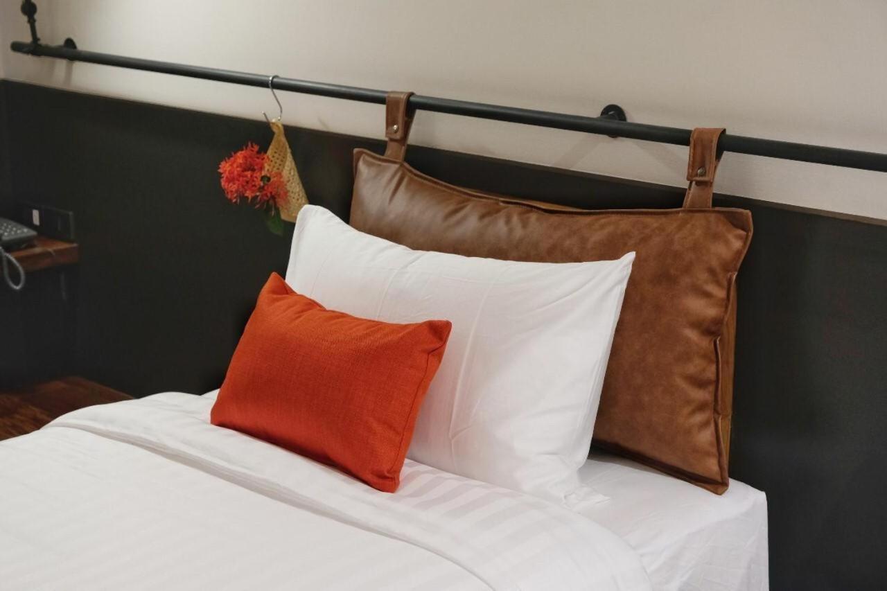 Hotel Loy Чиангмай Номер фото