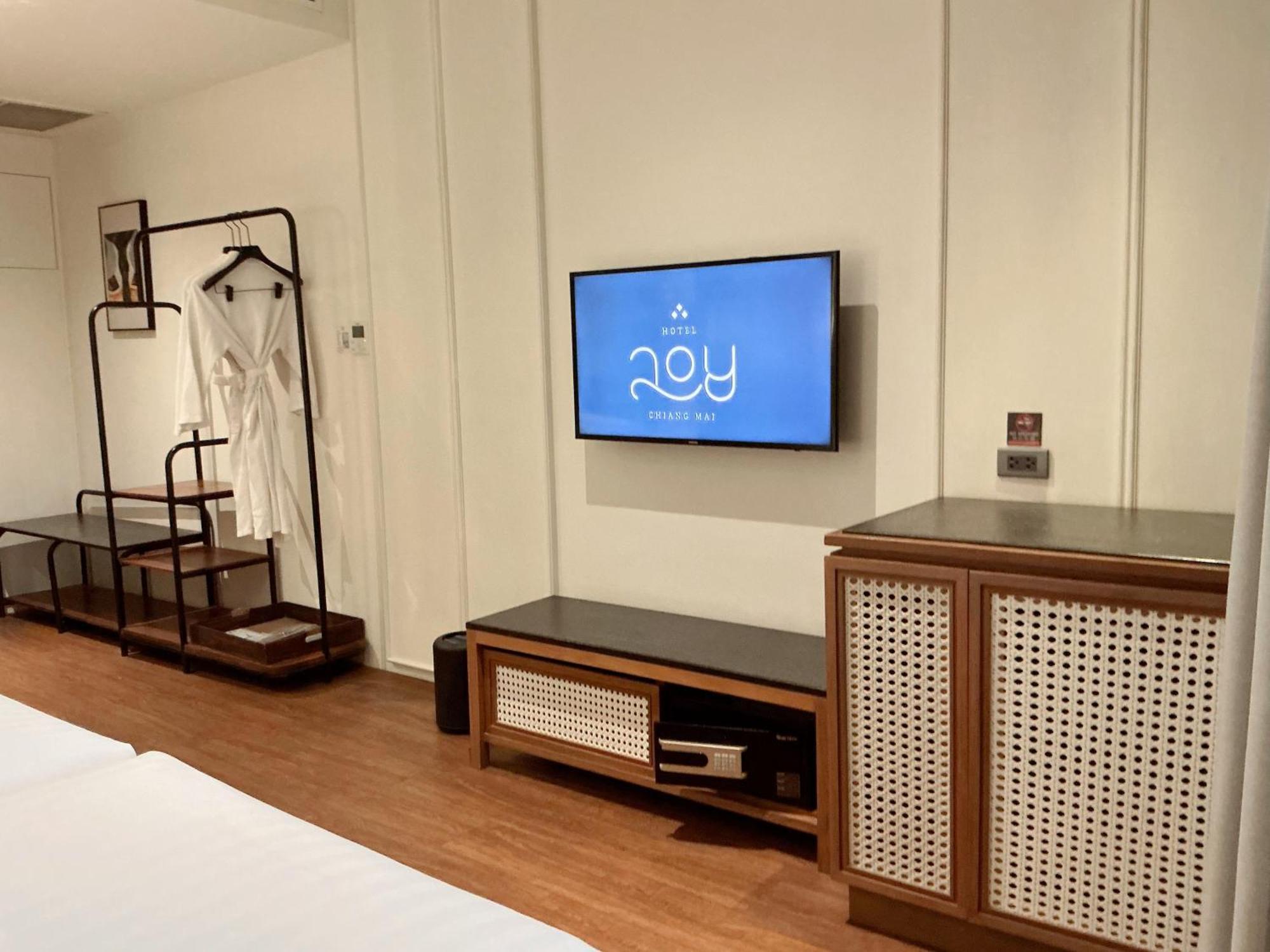 Hotel Loy Чиангмай Экстерьер фото
