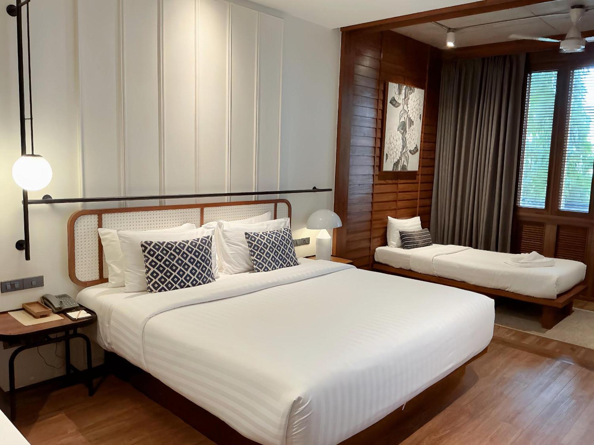 Hotel Loy Чиангмай Экстерьер фото